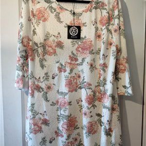 2X Bobeau Floral top